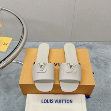 Louis Vuitton Slippers